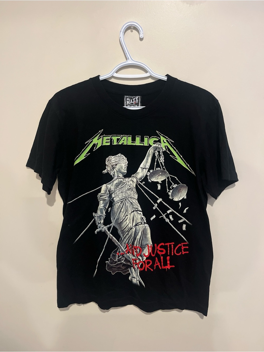 Metallica Short-Sleeve Graphic Tee in Black with Green & Red Print